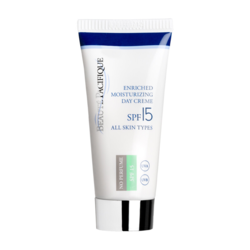 Beauté Pacifique Moisturizing Day Creme SPF15, 50ml.