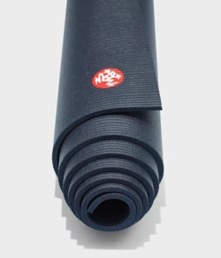 Manduka Pro Yogamåtte Midnight KORT 173cm