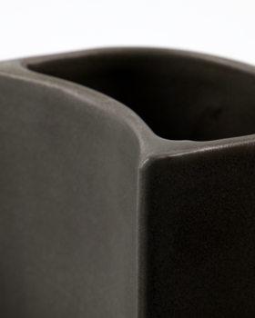 Meraki Børste- og sæbeholder, MKDatura, Mørkegrå