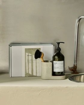 Meraki Gaveæske,Grey Holder + Nature Brush + Forest Garden Dish Wash, 1000 ml.