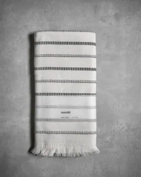 Meraki Håndklæde Råhvid - sorte striber, l: 140 cm, w: 70 cm