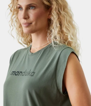 Manduka Warrior Tee, Earth