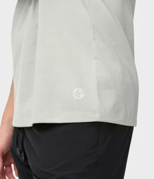 Manduka Tadasana Tee, Avian