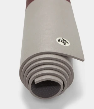 Manduka Pro Yogamåtte Cinder Balance