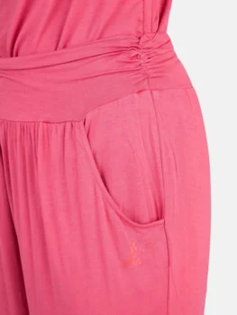 Curare Flow #9248 long pants relaxed - Raspberry