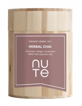 Se NUTE Herbal Chai Organic - 100g - dåse hos Ren-velvaereshop.dk