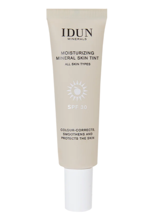 IDUN minerals Moisturizing Mineral Skin Tint "Gamla Stan" Light 27 ml - REN velvære