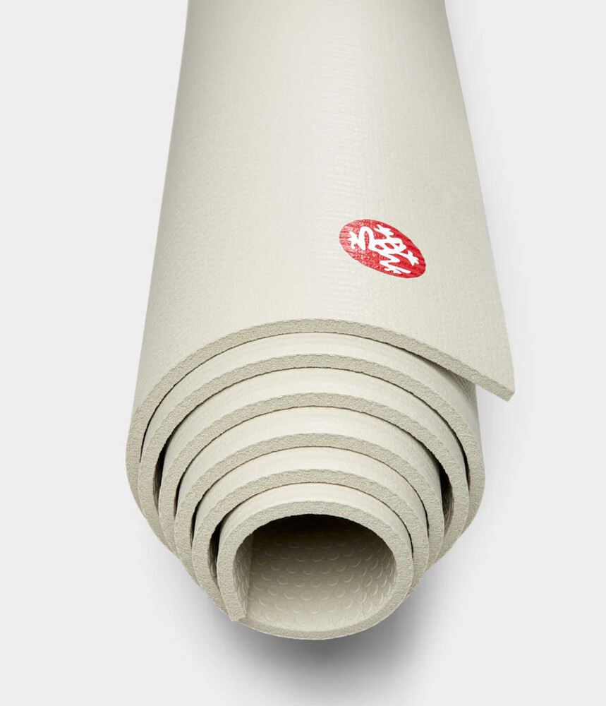 Manduka Pro Yogamåtte Sand KORT 173cm